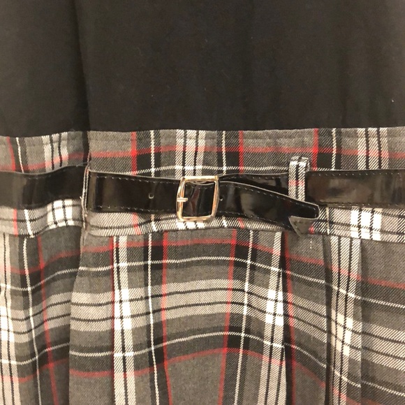 Dress - Picture 3 of 7